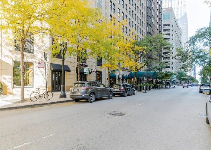 Apartment Gold Coast Convertible W Terrace Nr The L Chi-82